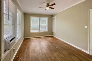 202 E 31st St, Austin, TX 78705 - Photo 19