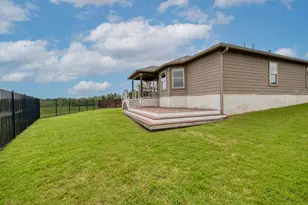 1000 Bright Star Cv, Georgetown, TX 78628 - Photo 5