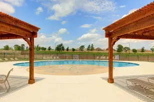 1000 Bright Star Cv, Georgetown, TX 78628 - Photo 35
