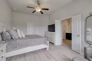 1000 Bright Star Cv, Georgetown, TX 78628 - Photo 17