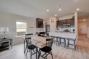 1000 Bright Star Cv, Georgetown, TX 78628 - Photo 13