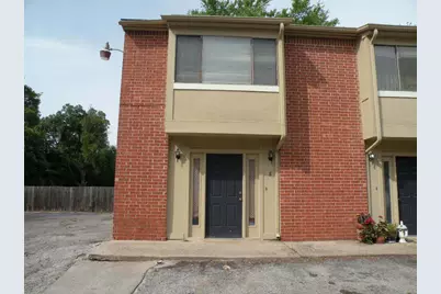 1221 W Hopkins Street #8, San Marcos, TX 78666 - Photo 1