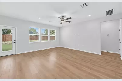 1612 Lorant Lane, Pflugerville, TX 78660 - Photo 3