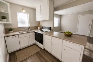 3304 Red River St, Austin, TX 78705 - Photo 5