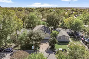 409 E Austin Ave, Round Rock, TX 78664 - Photo 37