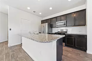 606 Quarton Dr, Hutto, TX 78634 - Photo 17