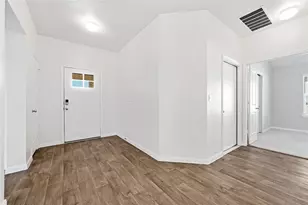 606 Quarton Dr, Hutto, TX 78634 - Photo 7