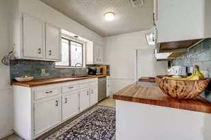 50109 Flintrock Dr, Georgetown, TX 78626 - Photo 11