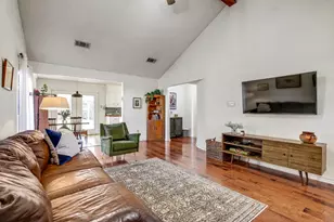 50109 Flintrock Dr, Georgetown, TX 78626 - Photo 5