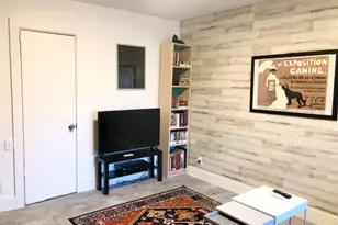 5909 Bolm Rd, Austin, TX 78721 - Photo 7