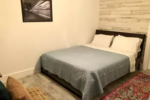 5909 Bolm Rd, Austin, TX 78721 - Photo 11