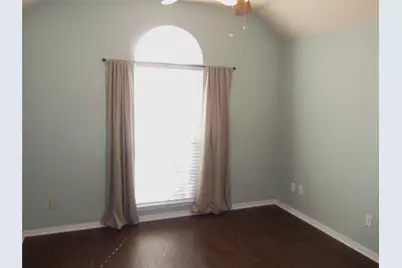 8916 Colberg Drive, Austin, TX 78749 - Photo 15