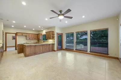 9111 Glenlake Drive, Austin, TX 78730 - Photo 17
