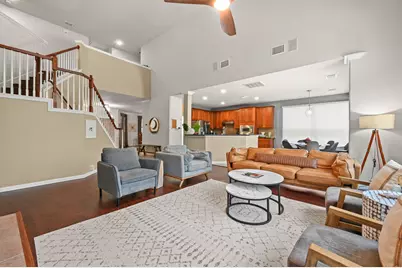 10512 Thoroughbred Drive, Austin, TX 78748 - Photo 9