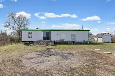 250 McDuffy Lane, West Point, TX 78963 - Photo 13