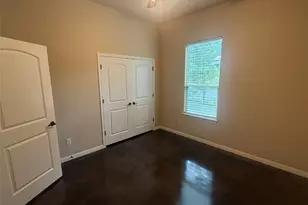 208 Akaloa Dr, Bastrop, TX 78602 - Photo 17