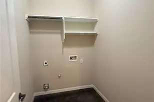 208 Akaloa Dr, Bastrop, TX 78602 - Photo 31