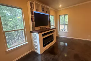 208 Akaloa Dr, Bastrop, TX 78602 - Photo 19