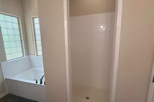 208 Akaloa Dr, Bastrop, TX 78602 - Photo 35