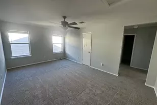 102 Blanco Woods Blvd, Elgin, TX 78621 - Photo 11