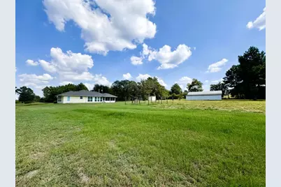 8954 County Road 353, Gause, TX 77857 - Photo 7