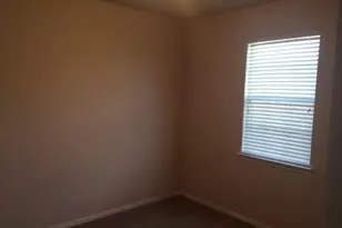 177 Devonshire Dr, Kyle, TX 78640 - Photo 13