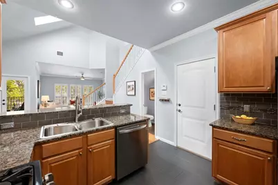 6704 Menchaca Road #29, Austin, TX 78745 - Photo 11