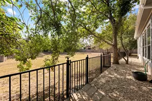6704 Menchaca Rd, Austin, TX 78745 - Photo 31