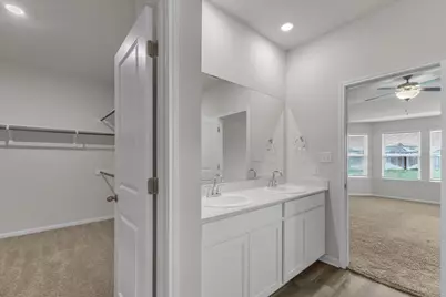 405 Grasslands Trail, Hutto, TX 78634 - Photo 33