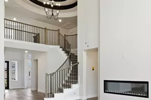 17709 Chamoix Dr, Austin, TX 78738 - Photo 3