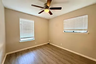 1403 Long Branch Dr, Georgetown, TX 78626 - Photo 9