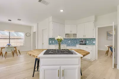 3914 Latimer Drive, Austin, TX 78732 - Photo 21