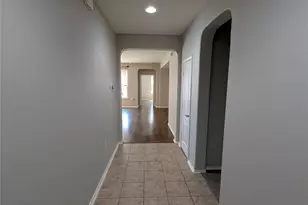 8829 Capitol View Dr, Austin, TX 78747 - Photo 5