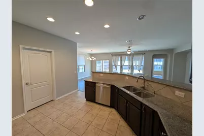8829 Capitol View Drive, Austin, TX 78747 - Photo 13
