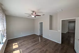 8829 Capitol View Dr, Austin, TX 78747 - Photo 15