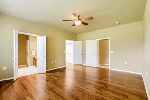 310 Crockett Loop, Georgetown, TX 78633 - Photo 11