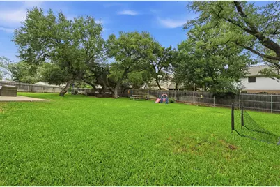 5604 Beachmont Court, Austin, TX 78739 - Photo 31