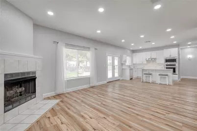 5604 Beachmont Court, Austin, TX 78739 - Photo 9