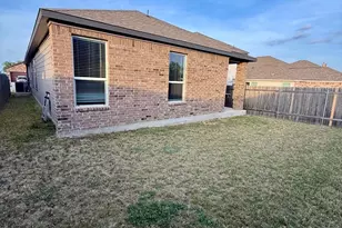 7203 Summer Tanager Dr, Austin, TX 78744 - Photo 13