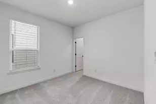 183 Poinsettia Rd, Buda, TX 78610 - Photo 13