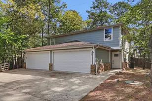 119 N Kanaio Dr, Bastrop, TX 78602 - Photo 5