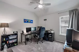 212 Somerville St, Leander, TX 78641 - Photo 9