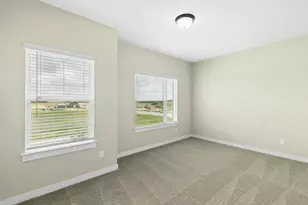 105 Carlsbad Ct, Georgetown, TX 78626 - Photo 27