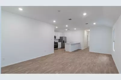 313 El Seibo Lane, Bastrop, TX 78602 - Photo 7