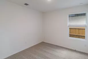 313 El Seibo Ln, Bastrop, TX 78602 - Photo 9