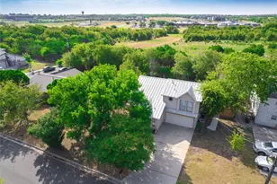 1202 Southwalk St, Georgetown, TX 78626 - Photo 31