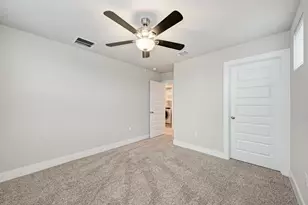 7319 Travertine Spring Dr, Austin, TX 78744 - Photo 29