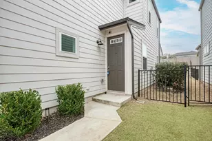 7319 Travertine Spring Dr, Austin, TX 78744 - Photo 11