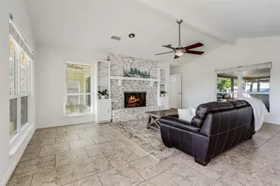 2802 Douglas Cove, Lago Vista, TX 78645 - Photo 9