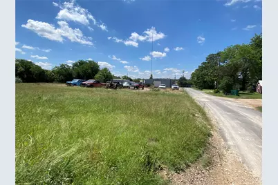 1000 E 2nd Avenue E, Belton, TX 76513 - Photo 11